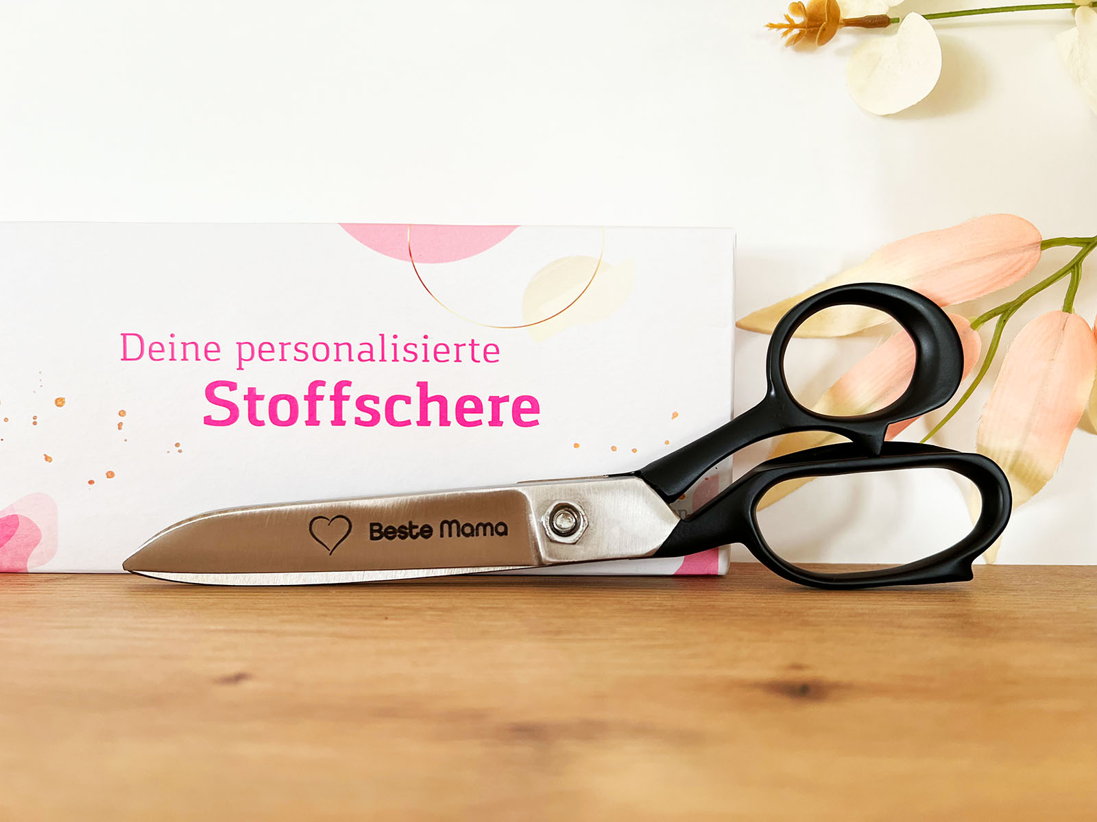 Stoffschere Linkshänder - mit Gravur - schwarz