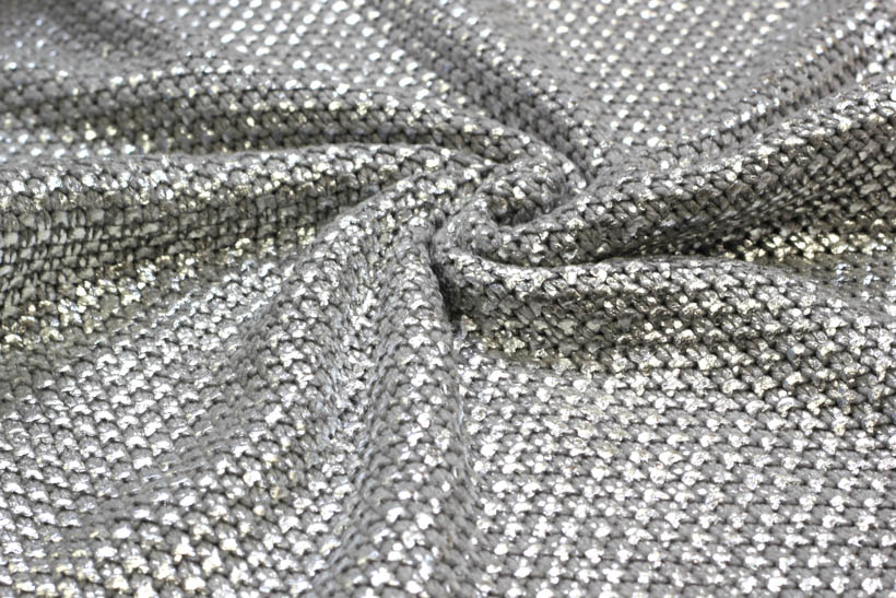 Grober Strickstoff mit Perlenmuster in silber von Frowein